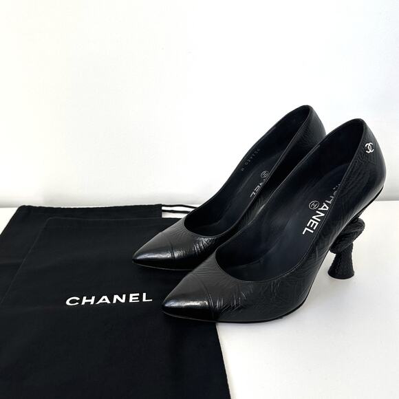 CHANEL 2014 CC Logo Cap Toe Knot Heel Pumps IT 37.5 Black - Picture 13 of 14